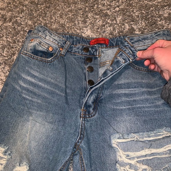 High Waisted Boyfriend Jeans - Picture 4 of 6